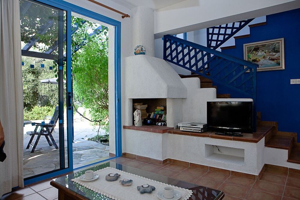 Киссонерга: Banana Cyprus Villas