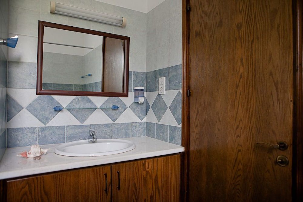 Киссонерга: Banana Cyprus Villas