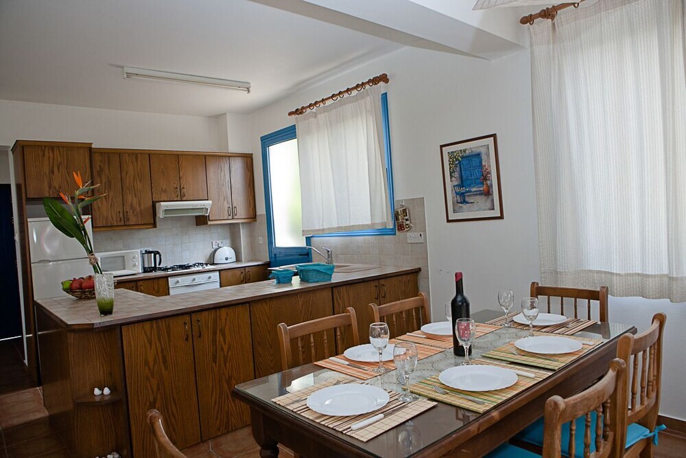 Киссонерга: Banana Cyprus Villas