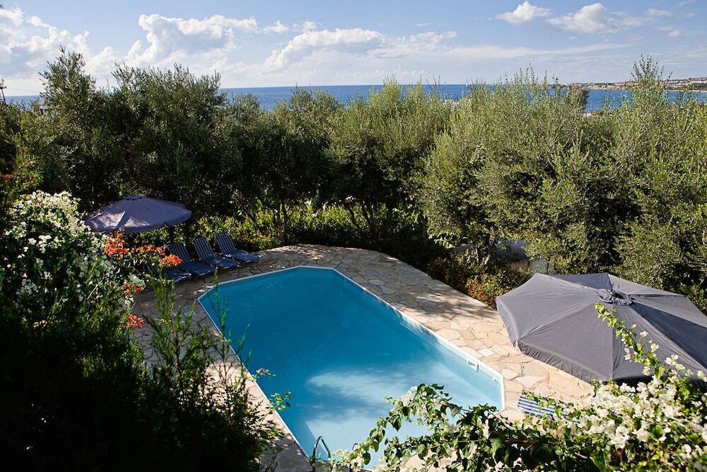 Киссонерга: Banana Cyprus Villas