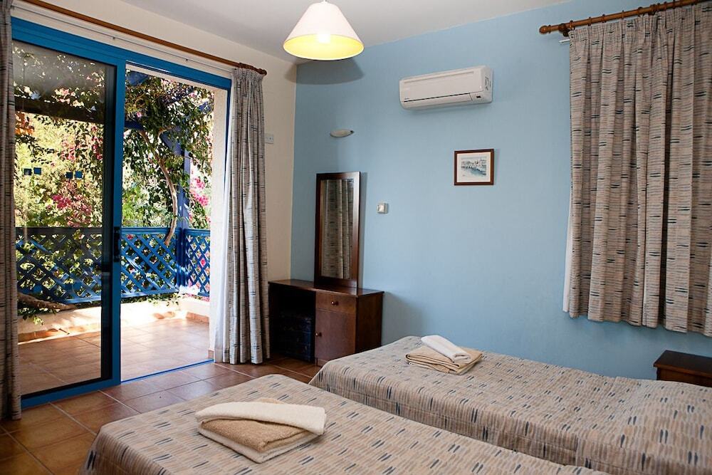 Киссонерга: Banana Cyprus Villas