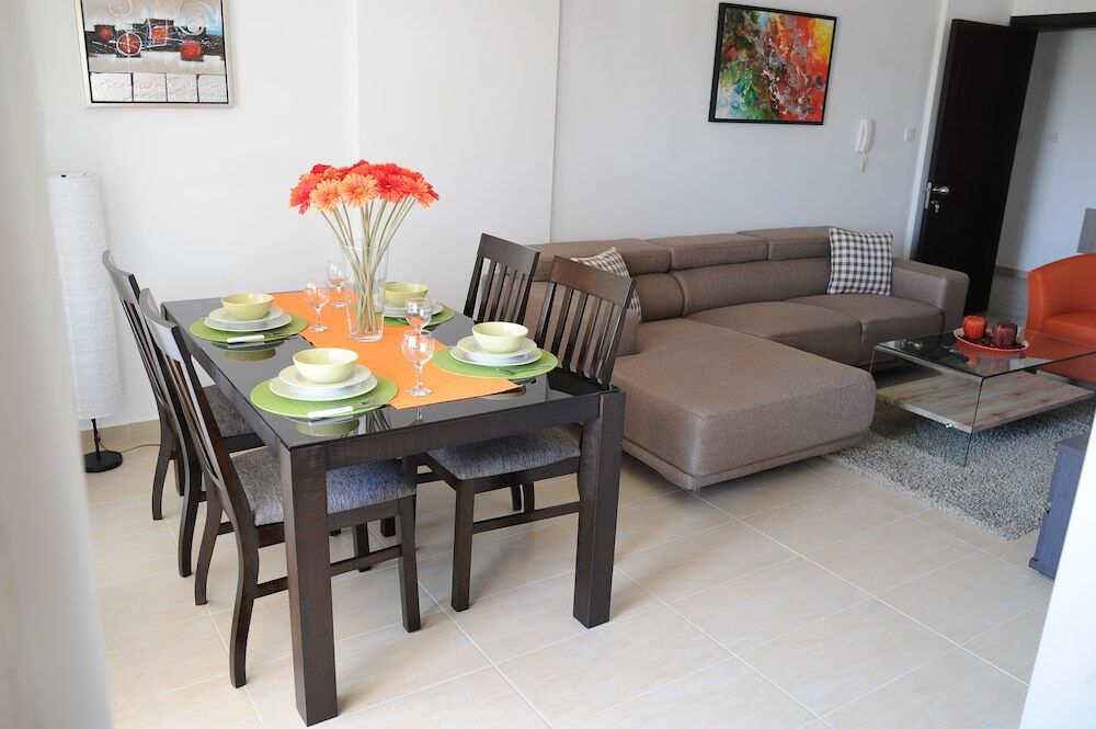 Кити: Kiti Deluxe Apartments