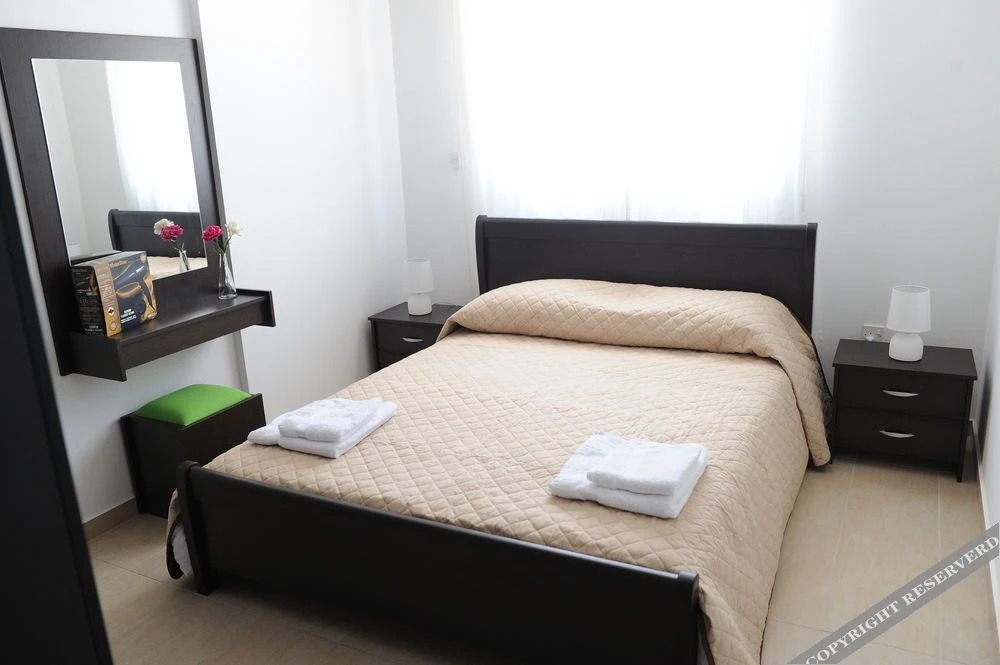 Кити: Kiti Deluxe Apartments