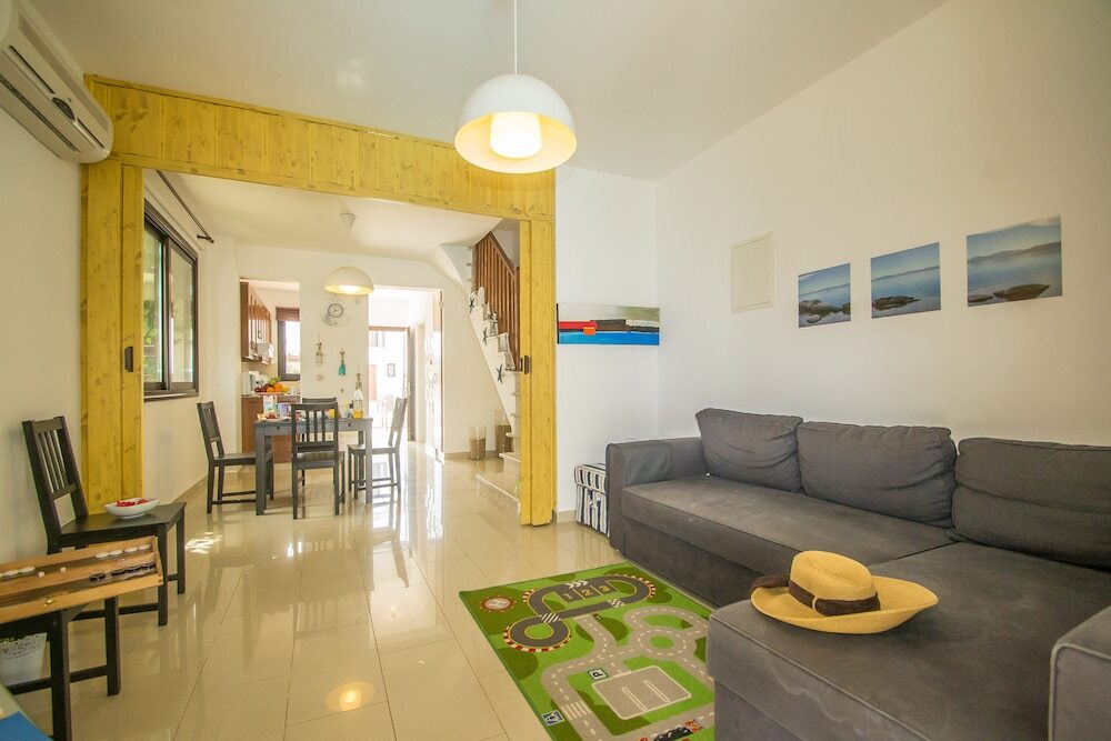 Паралимни: Kapparis Beach Villa 1