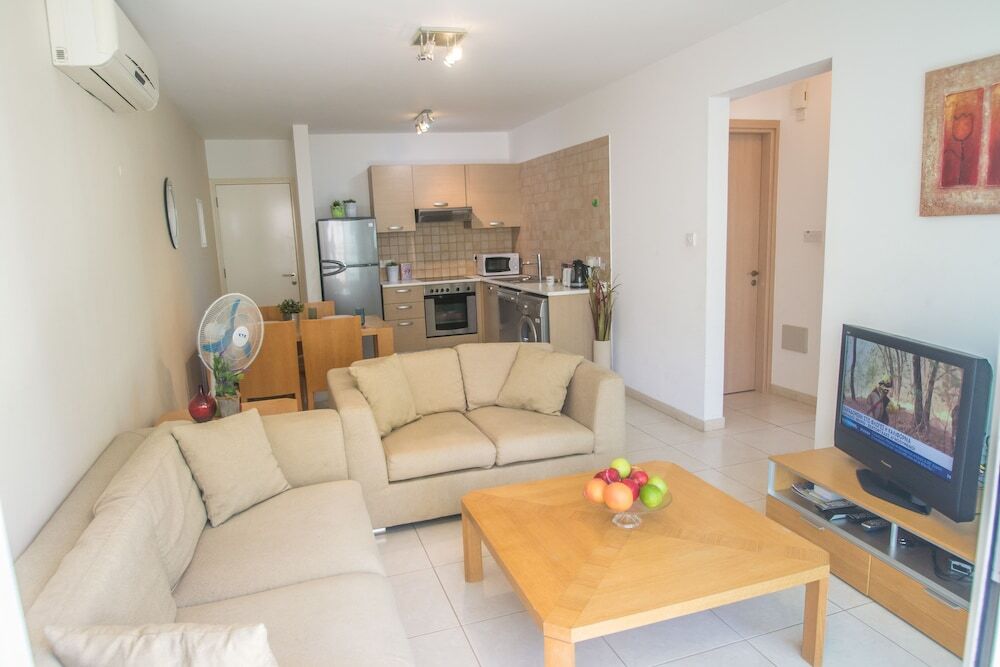 Паралимни: Kapparis Luxury Holiday Apartment