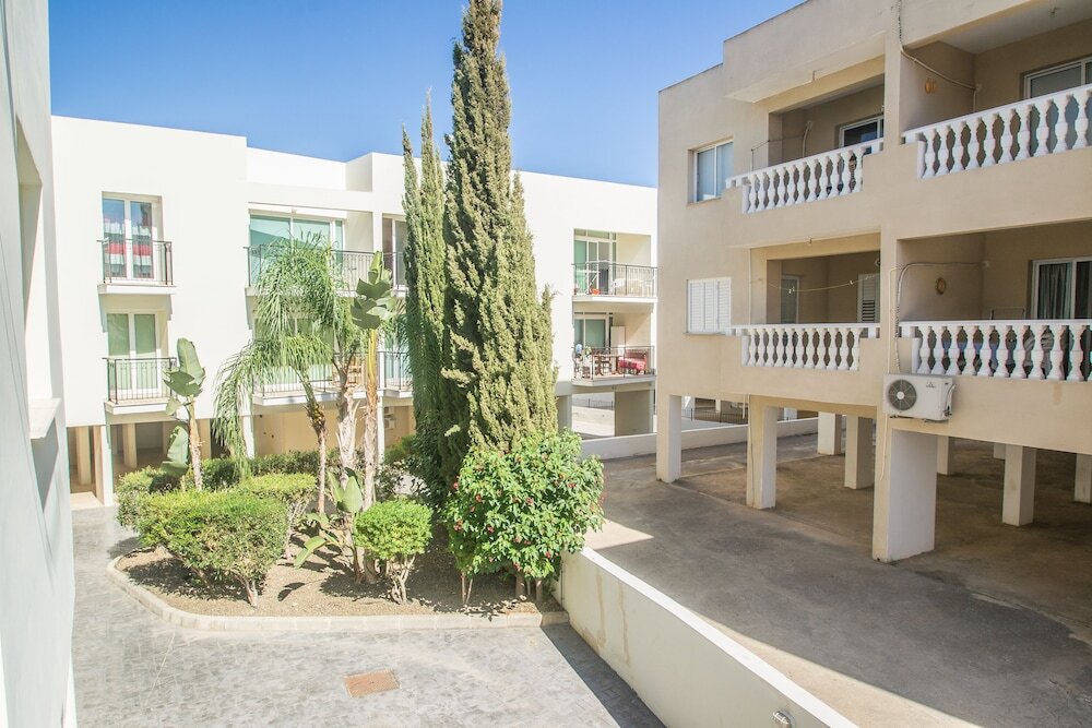 Паралимни: Kapparis Luxury Holiday Apartment