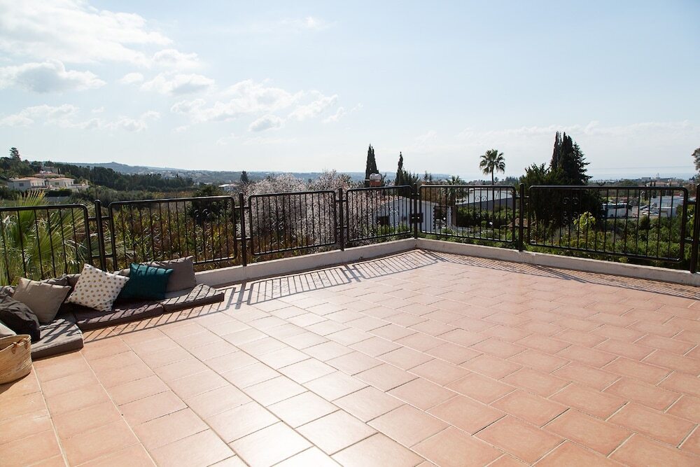 Пейя: Coral Bay Sunkiss Villa