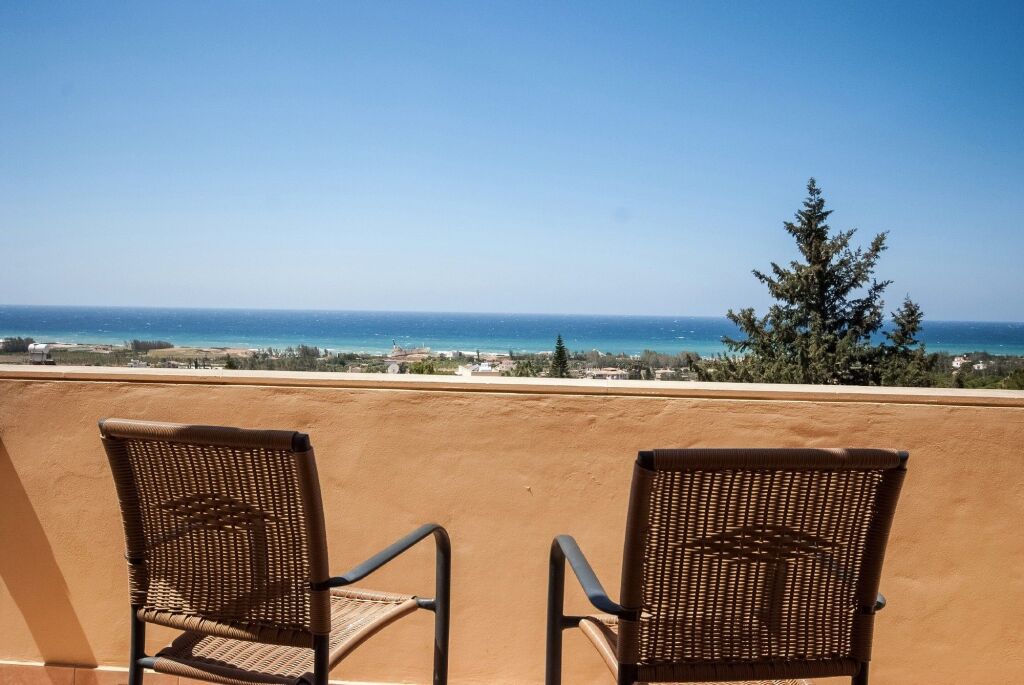 Пейя: Coral Sun Villas