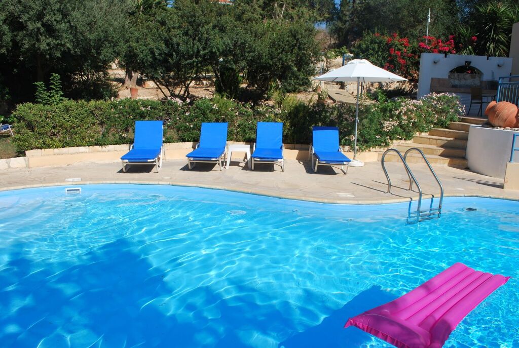 Пейя: Coral Sun Villas