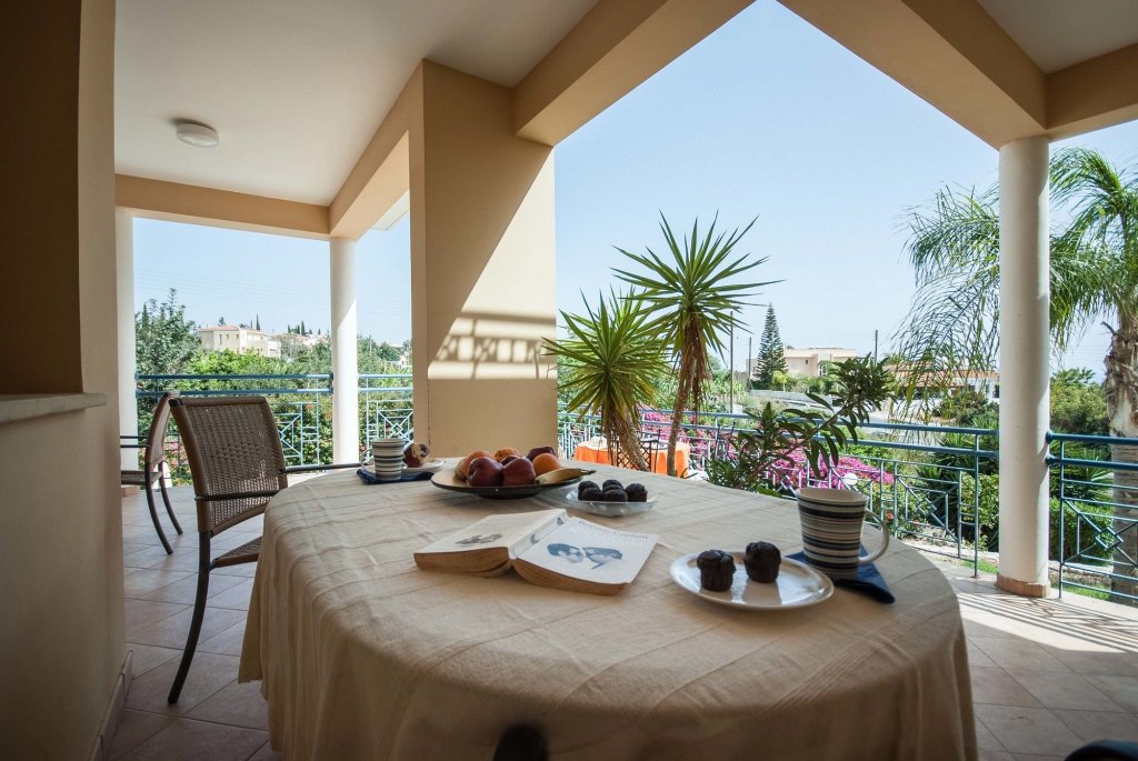 Пейя: Coral Sun Villas