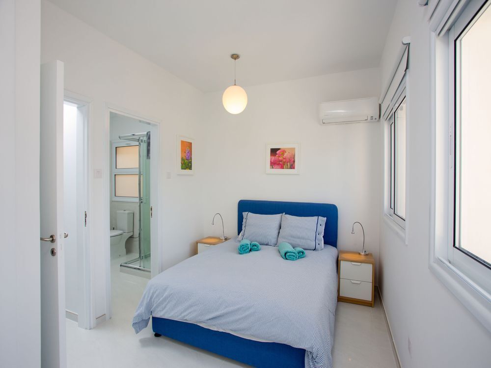 Лимассол: Limassol on the Beach Apartment