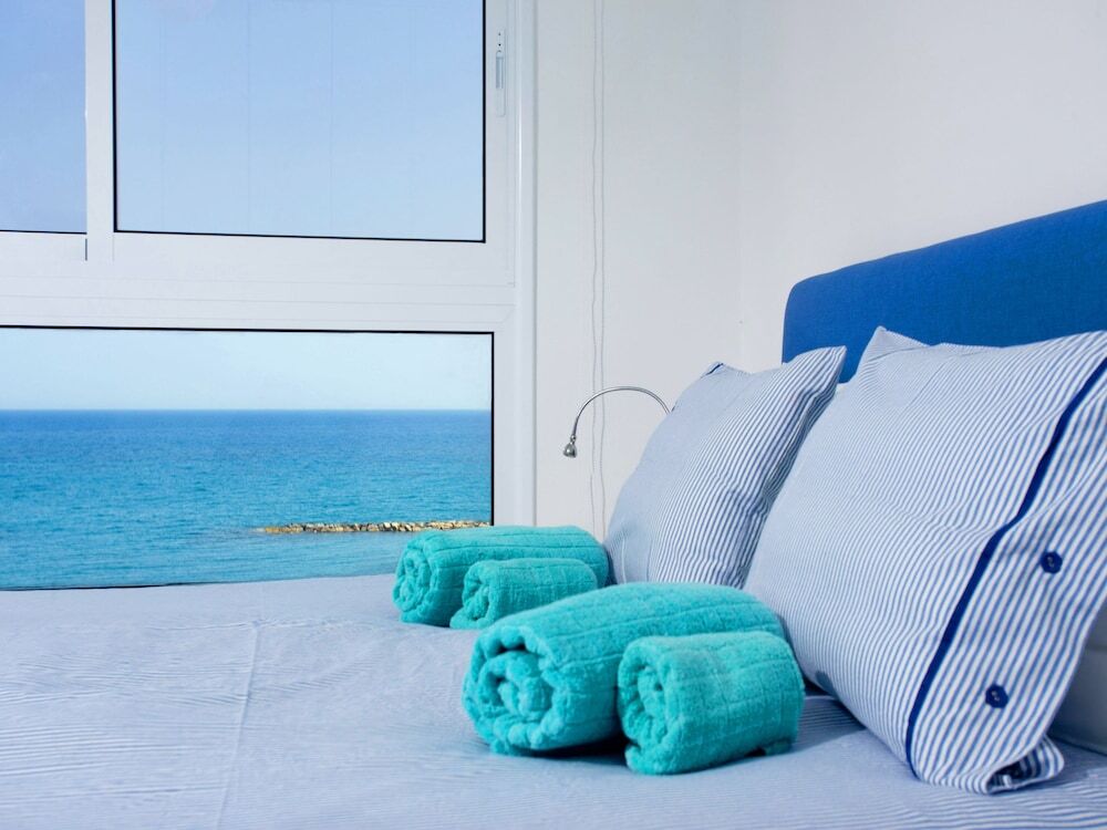 Лимассол: Limassol on the Beach Apartment