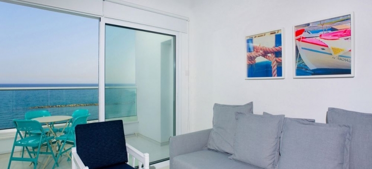 Лимассол: Limassol on the Beach Apartment