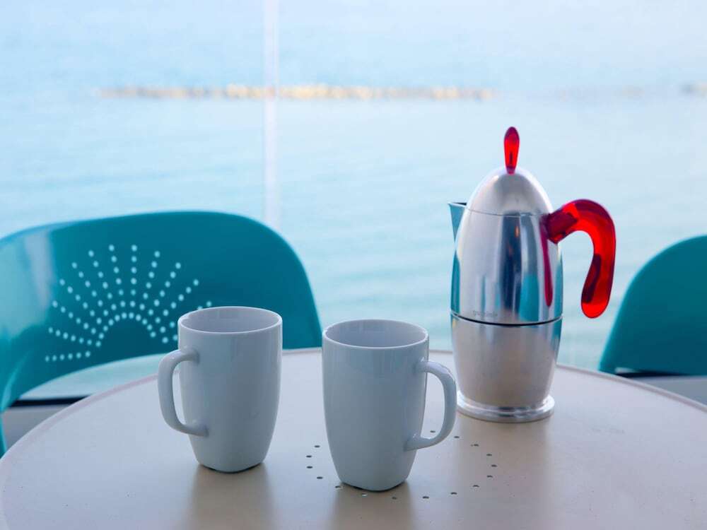 Лимассол: Limassol on the Beach Apartment