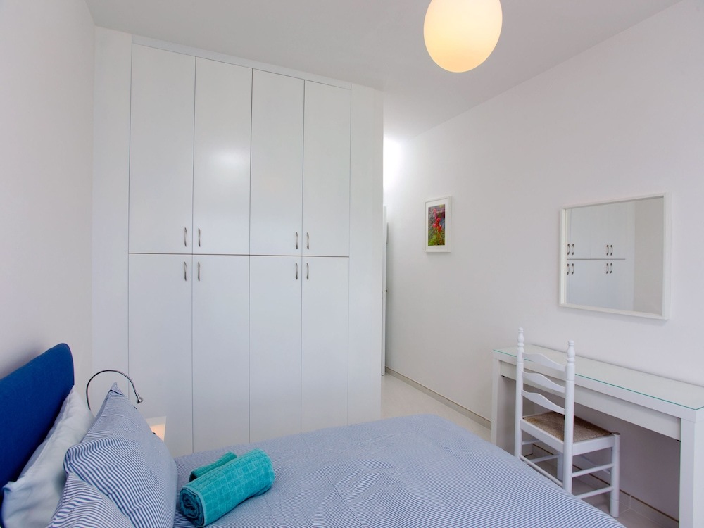 Лимассол: Limassol on the Beach Apartment