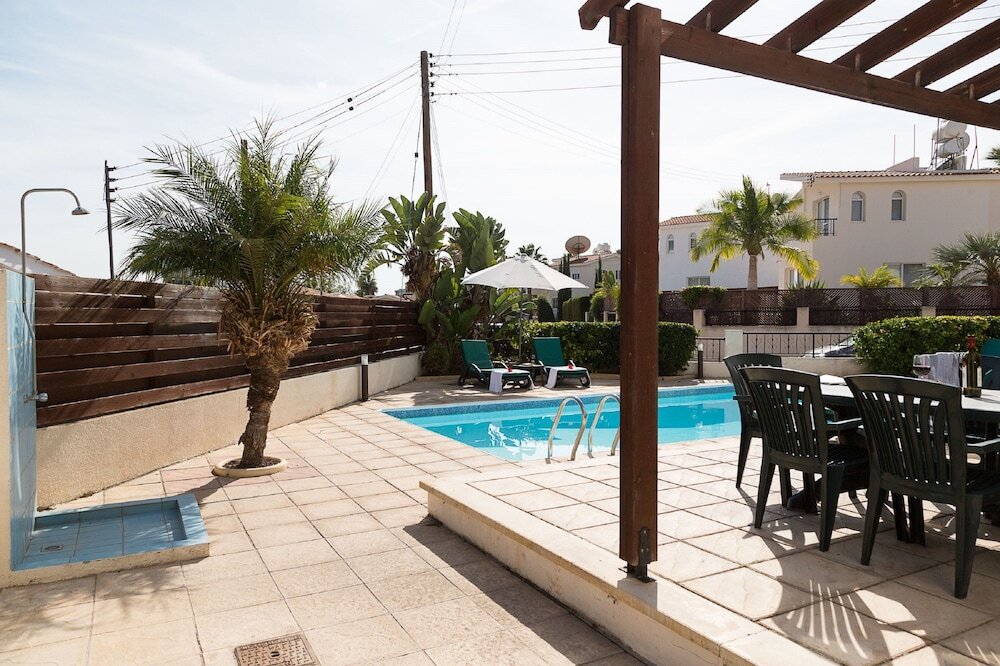Пейя: Coral Bay Sunbeam Villa