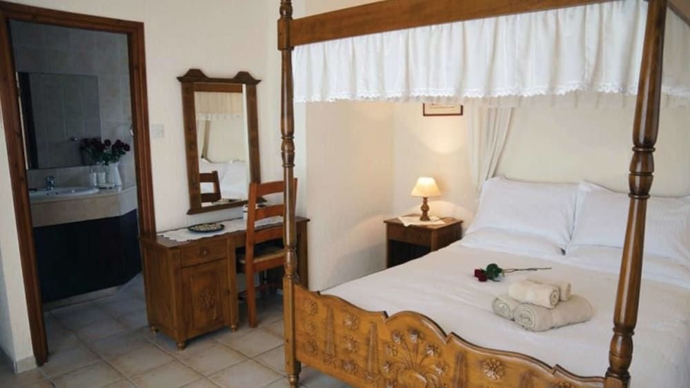Пейя: Coral Bay Sunbeam Villa