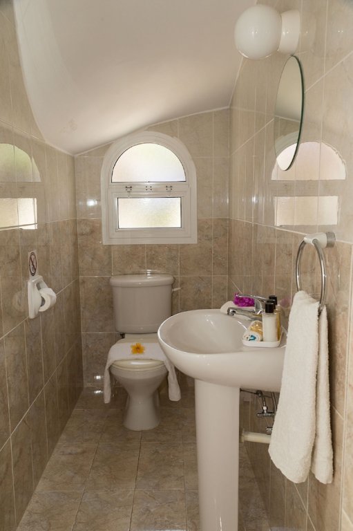 Пейя: Coral Bay Sunbeam Villa