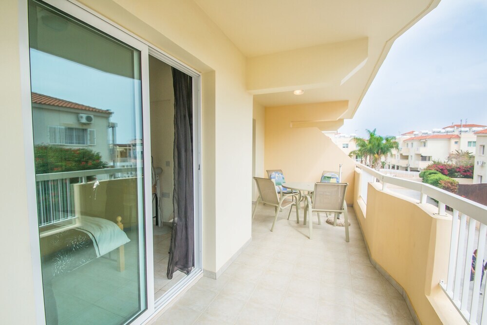 Паралимни: Panorama Village 104 Apartment