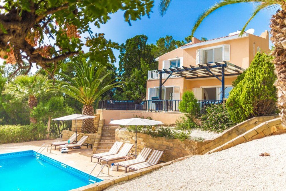 Пейя: Villa Ella