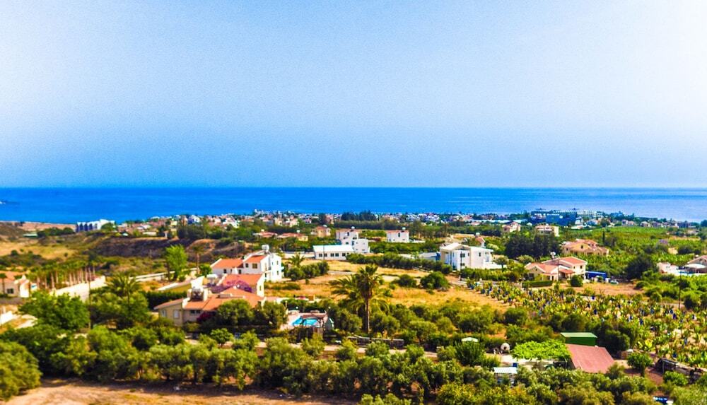 Пейя: Villa Ella