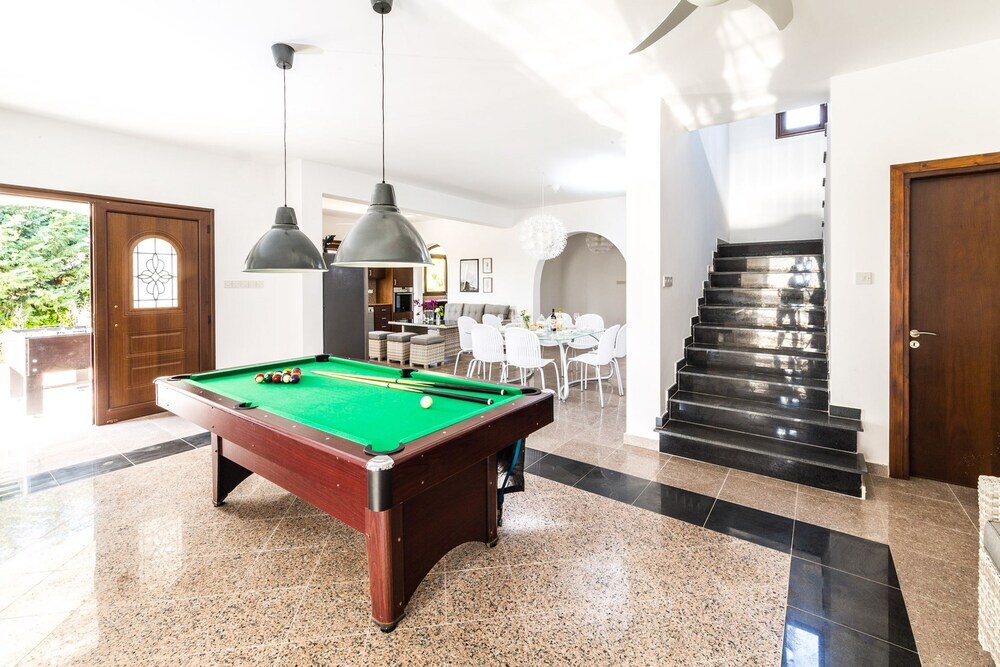 Пейя: Villa Malibu