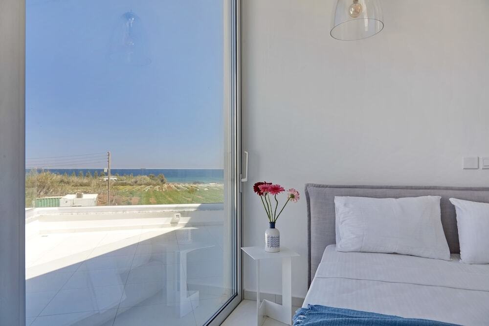 Протарас: Sunrise Seaview Villas