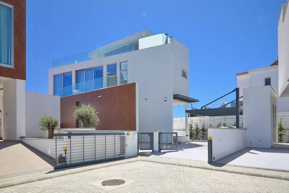 Протарас: Sunrise Seaview Villas