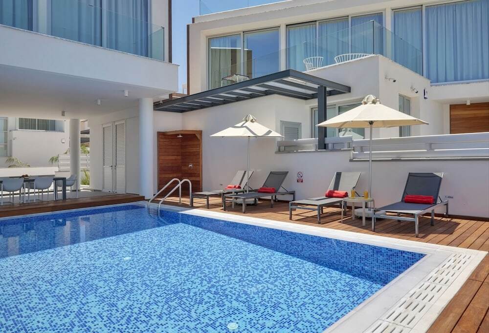 Протарас: Sunrise Seaview Villas