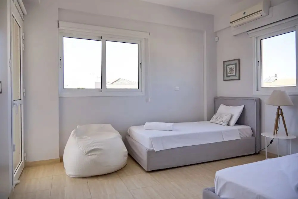 Протарас: Velomar Elite Luxury Home