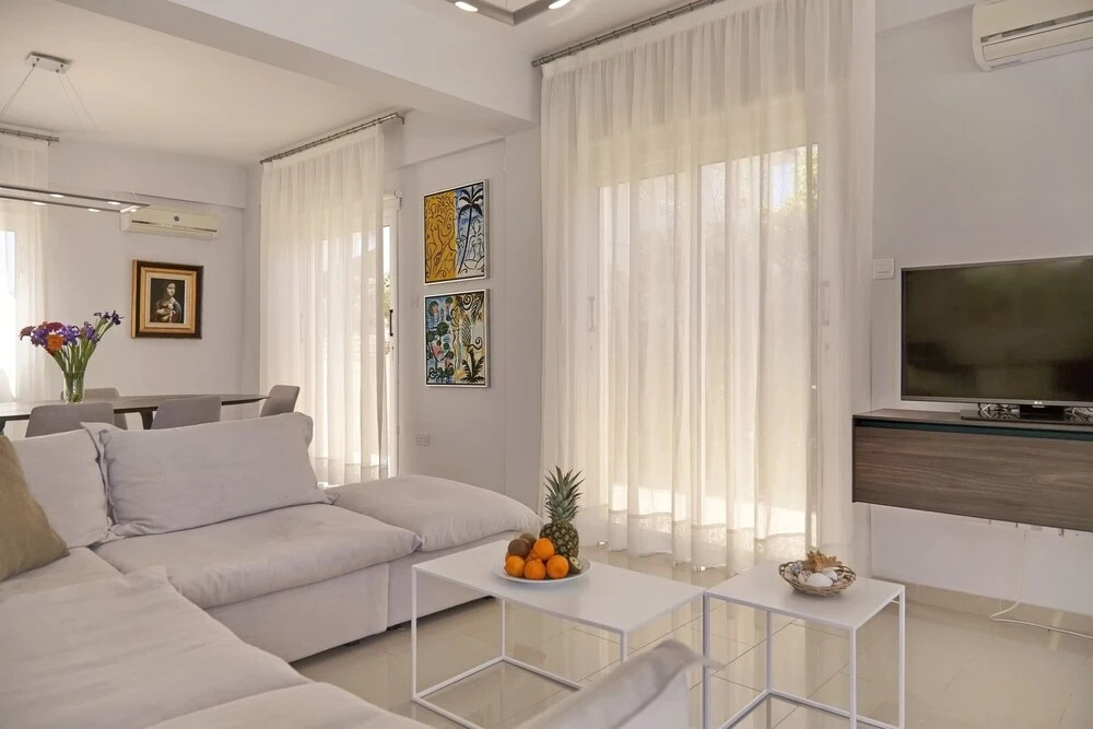 Протарас: Velomar Elite Luxury Home