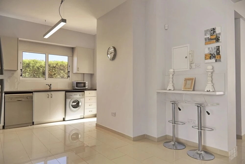 Протарас: Velomar Elite Luxury Home