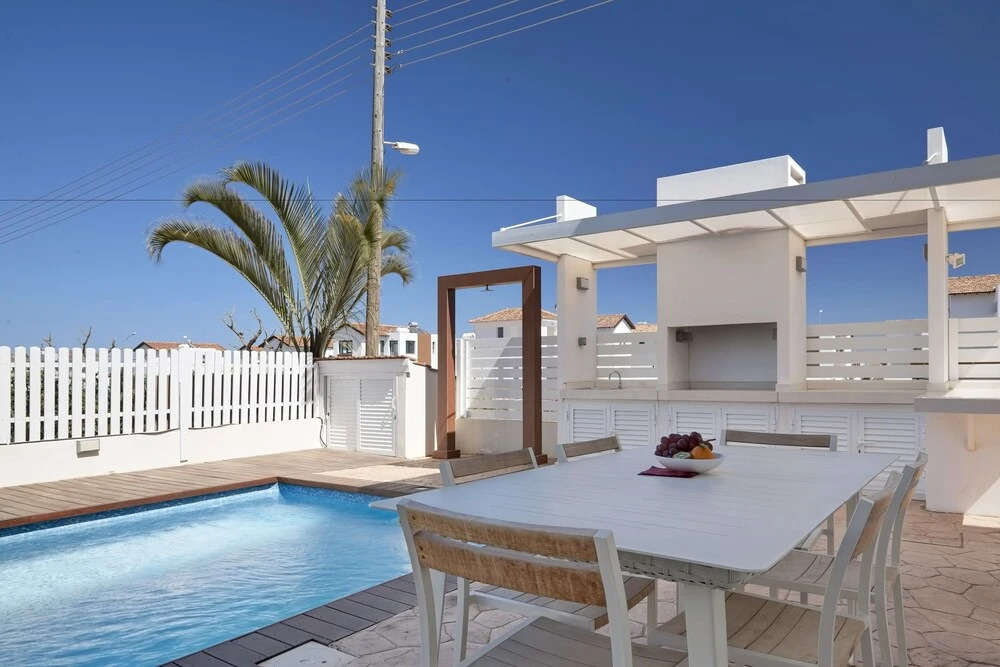 Протарас: Velomar Elite Luxury Home