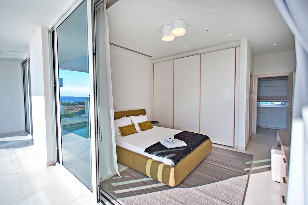 Айя-Напа: Vivo Mare Elite Luxury Home 5 Bedrooms