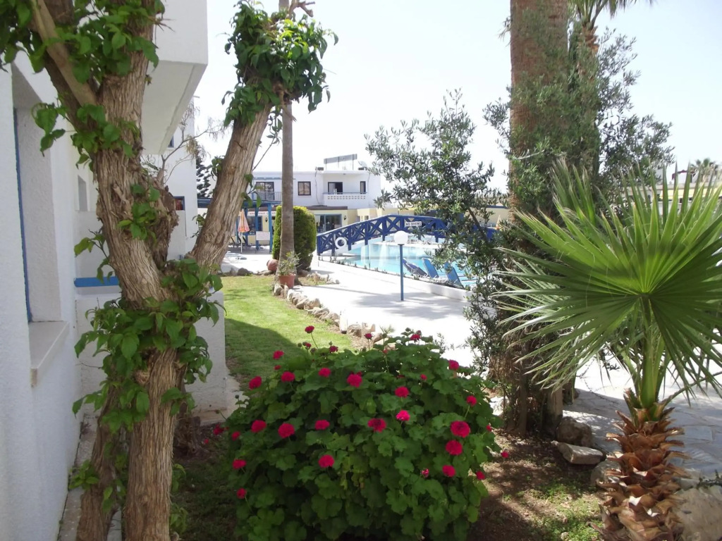 Пафос: Kefalonitis Apartments