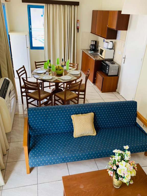 Пафос: Kefalonitis Apartments