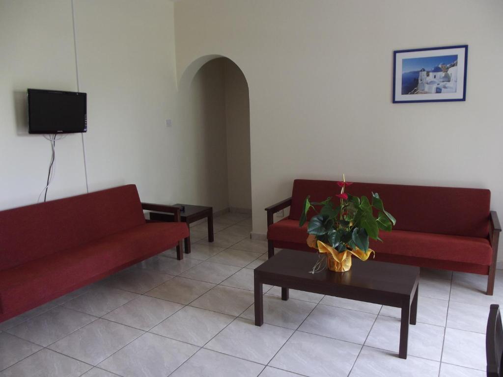 Пафос: Kefalonitis Apartments