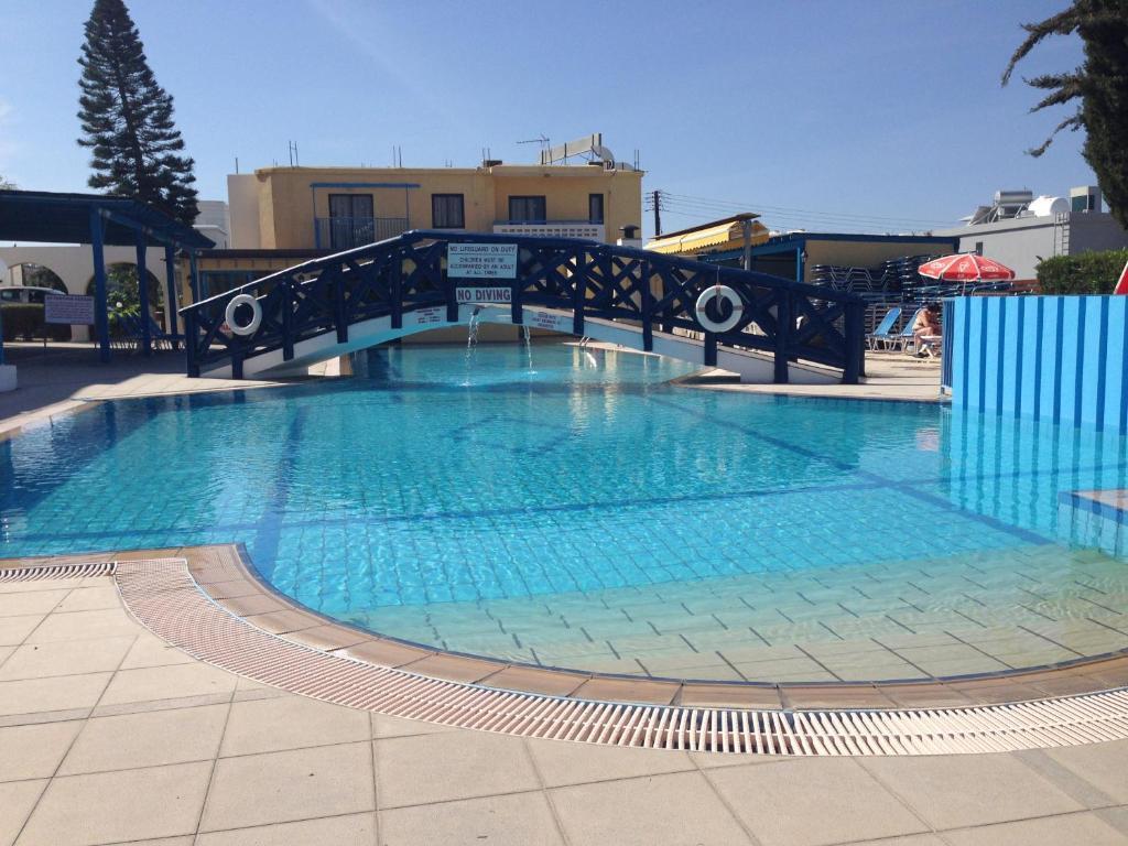 Пафос: Kefalonitis Apartments