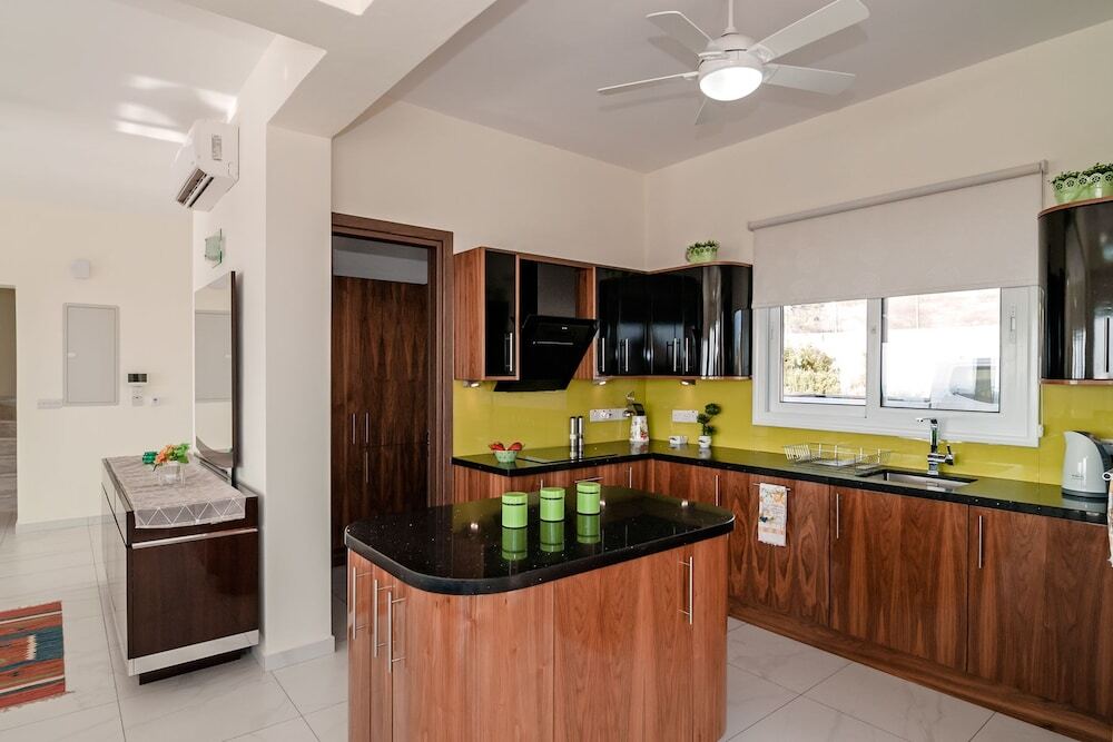 Пейя: Villa Ravel