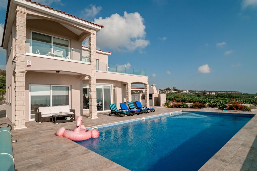 Пейя: Villa Ravel
