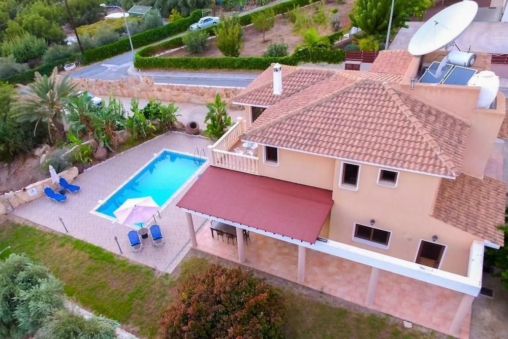 Пейя: Villa Efrosini