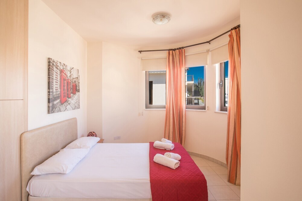 Протарас: Cyprus Villa Crystal 33 Gold