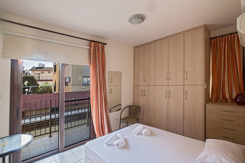 Протарас: Cyprus Villa Crystal 33 Gold