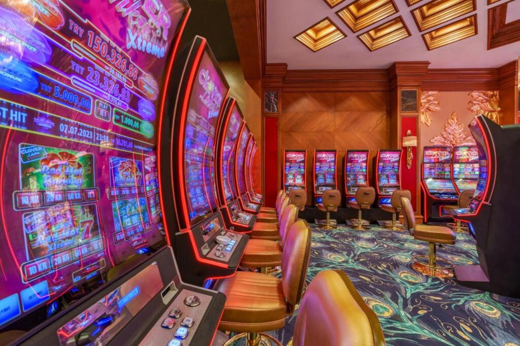 Кирения: Les Ambassadeurs Marina Hotel & Casino