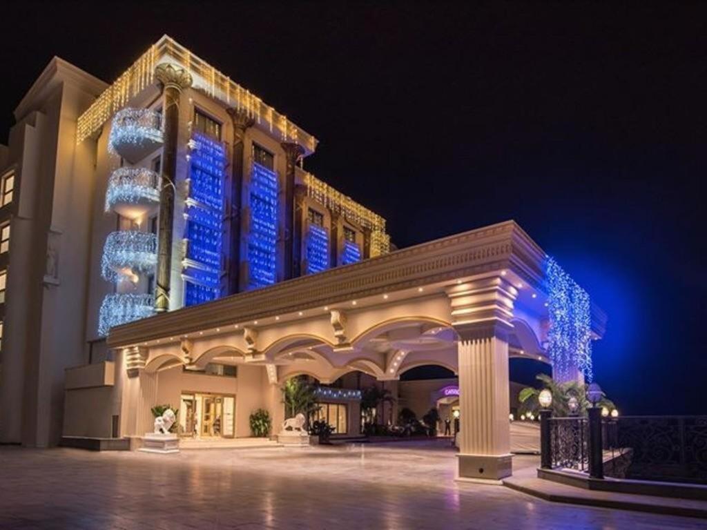 Кирения: Les Ambassadeurs Marina Hotel & Casino