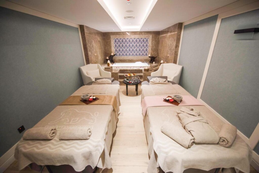 Кирения: Les Ambassadeurs Marina Hotel & Casino