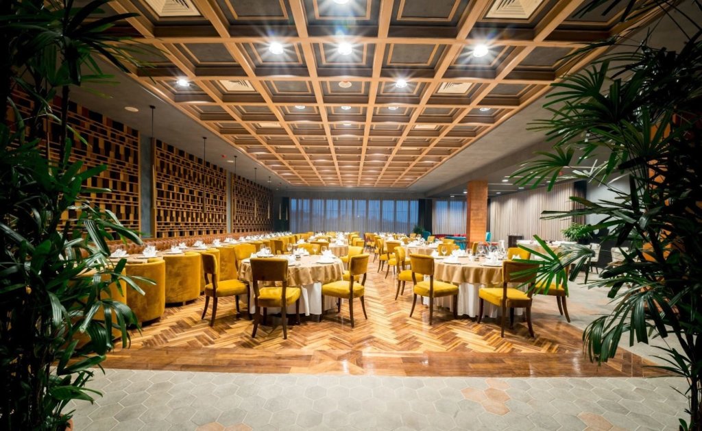 Кирения: Les Ambassadeurs Marina Hotel & Casino