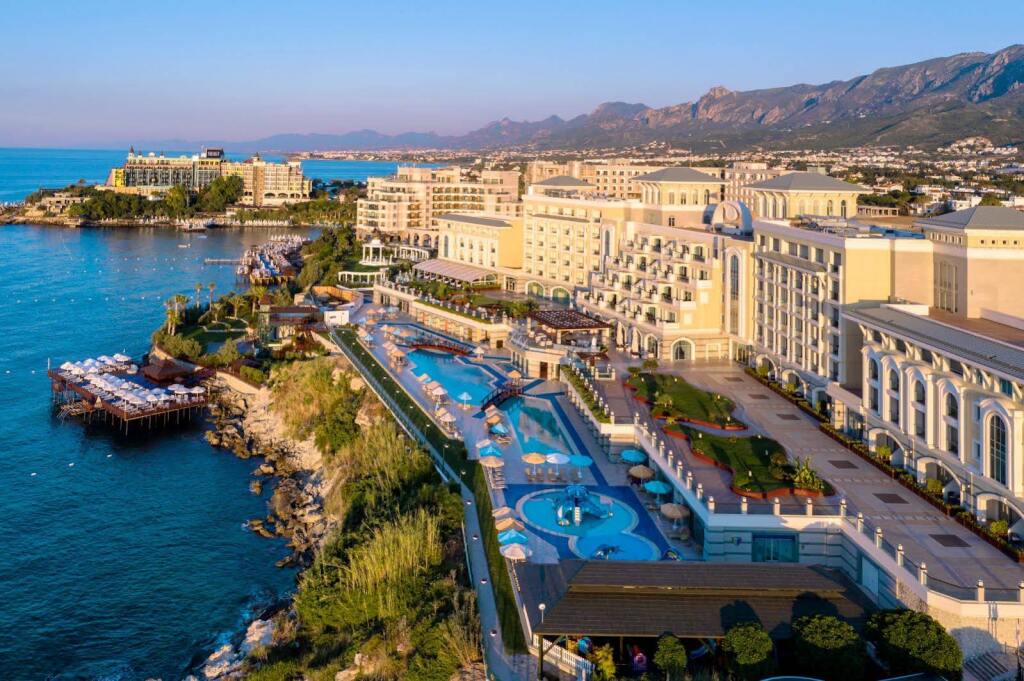 Алсанджак: Merit Royal Premium Hotel - All inclusive