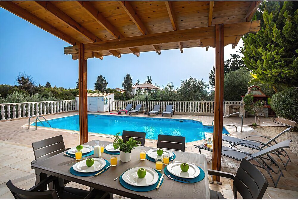 Пейя: Villa Kyriaki