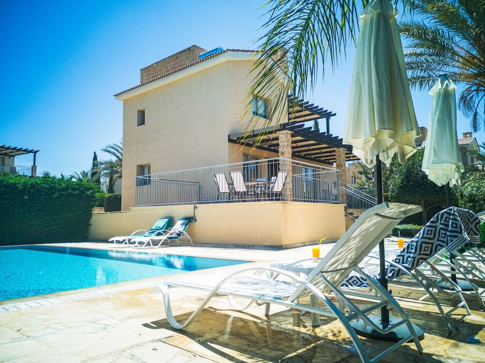 Полис Хрисохус: Hector Beach Villa - Sandy Beach Villas